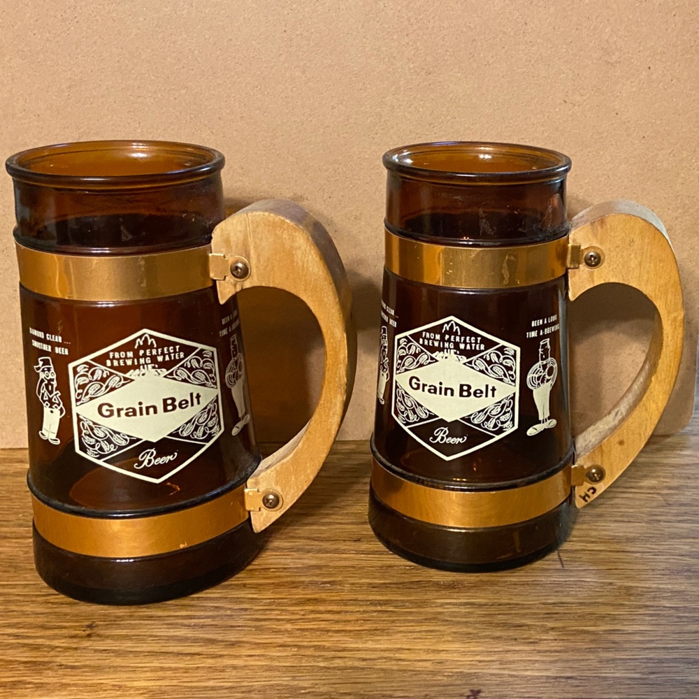 (2) Grain Belt Siesta Ware 1960s Beer Mugs